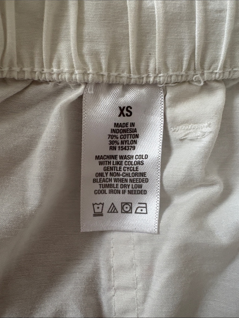 Aeropostale White Women's Cargo Drawstring Jogger Pants - Picture 4 of 4